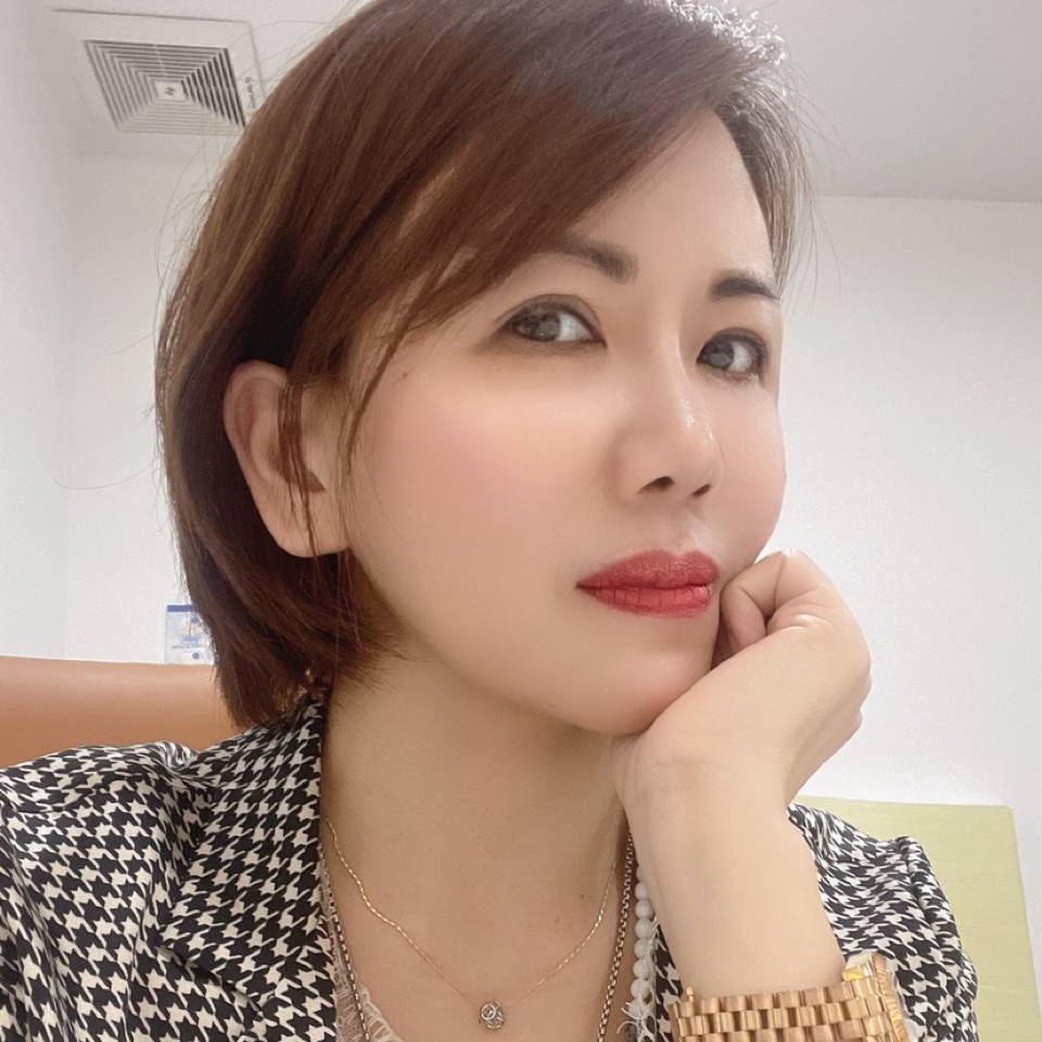Eva的照片