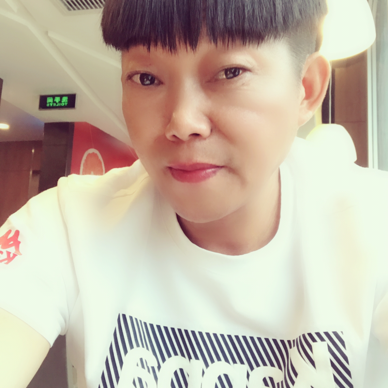 斯文背包单肩包的照片