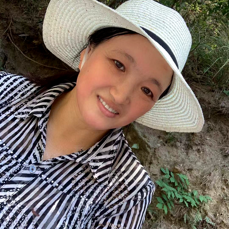 回头一笑百媚生的照片