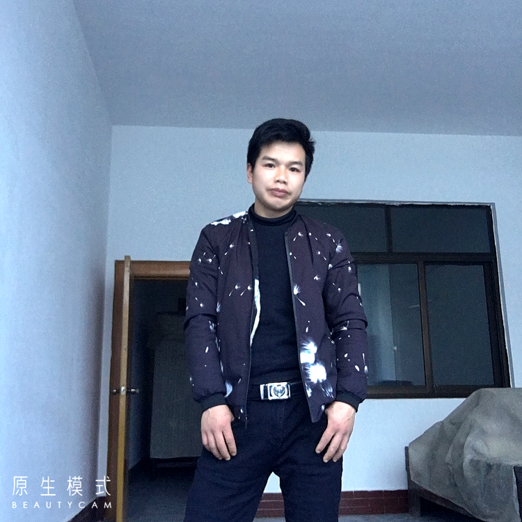 砖头深拥俭朴的照片