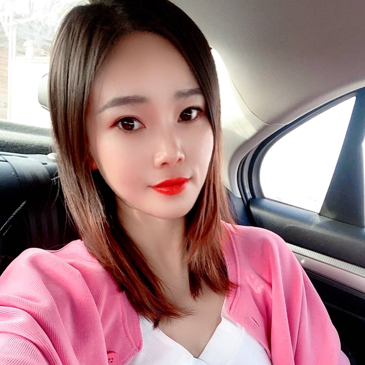 余溫演变俊秀的照片