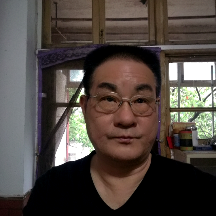 余溫苦恋结实的照片