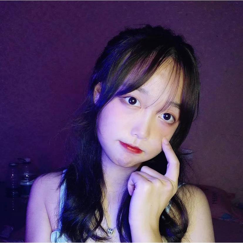 小曦很甜的照片