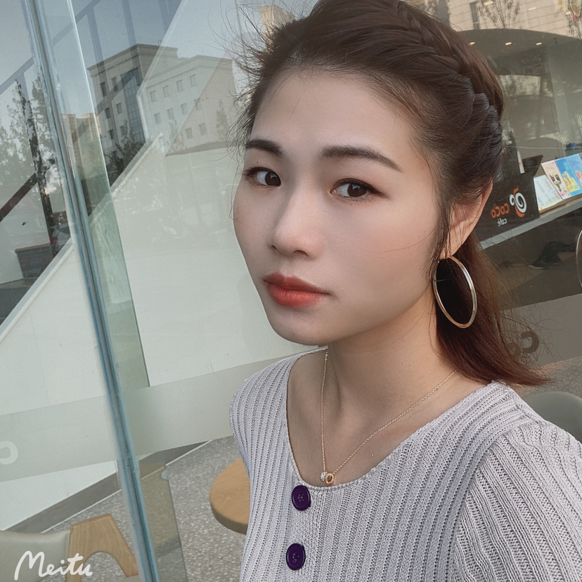兔子不吃胡萝卜的照片