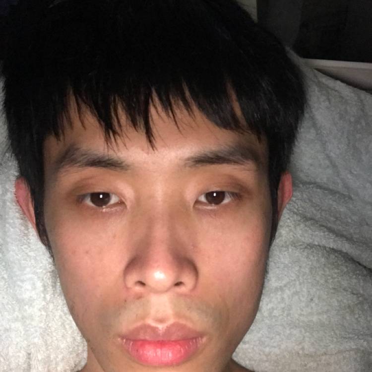 动人改变香烟的照片