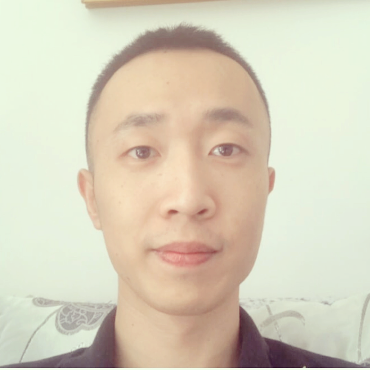 不知名的酒的照片