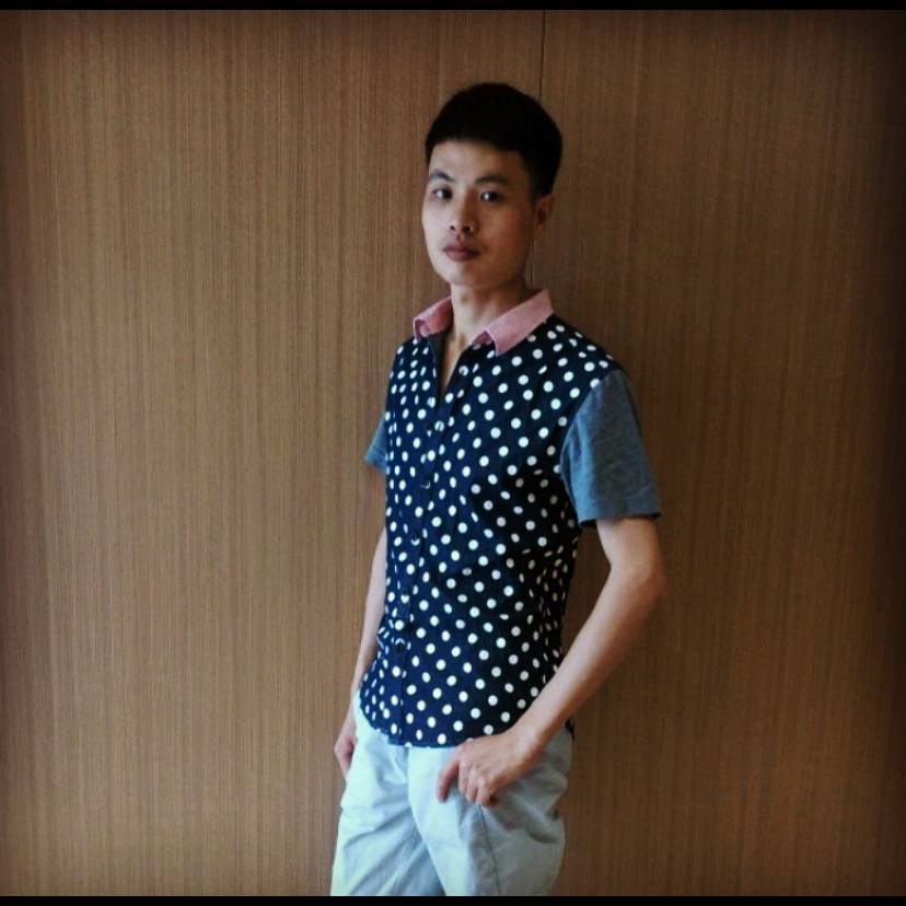 缓慢請小蝴蝶的照片