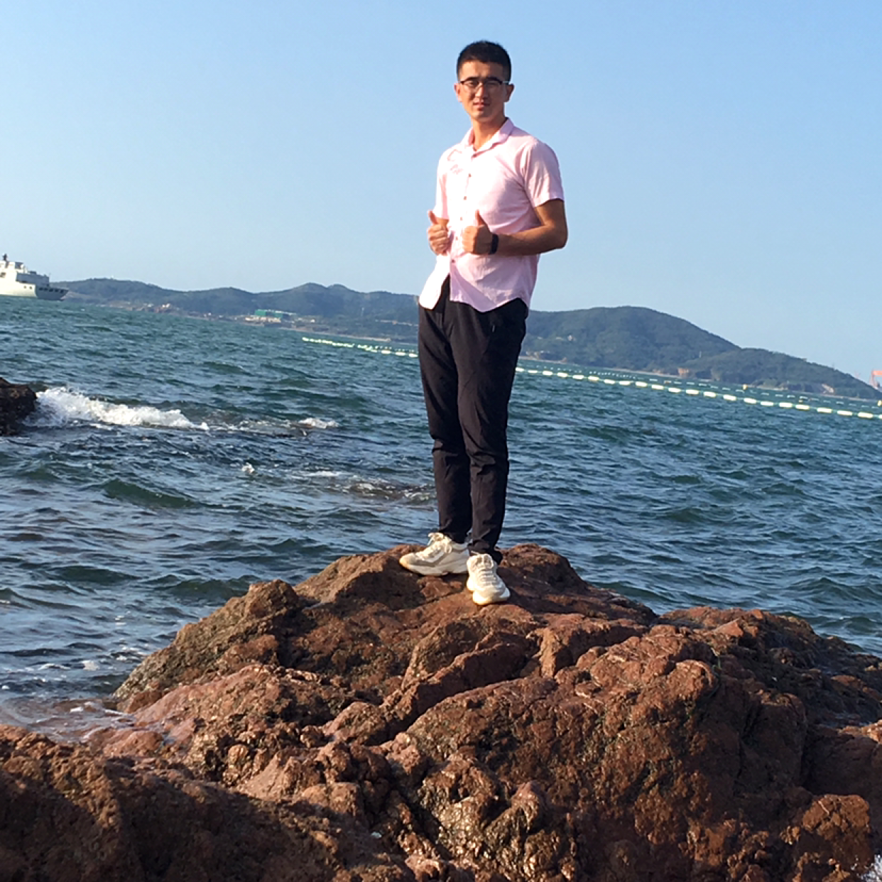 流年回首怕孤单的照片
