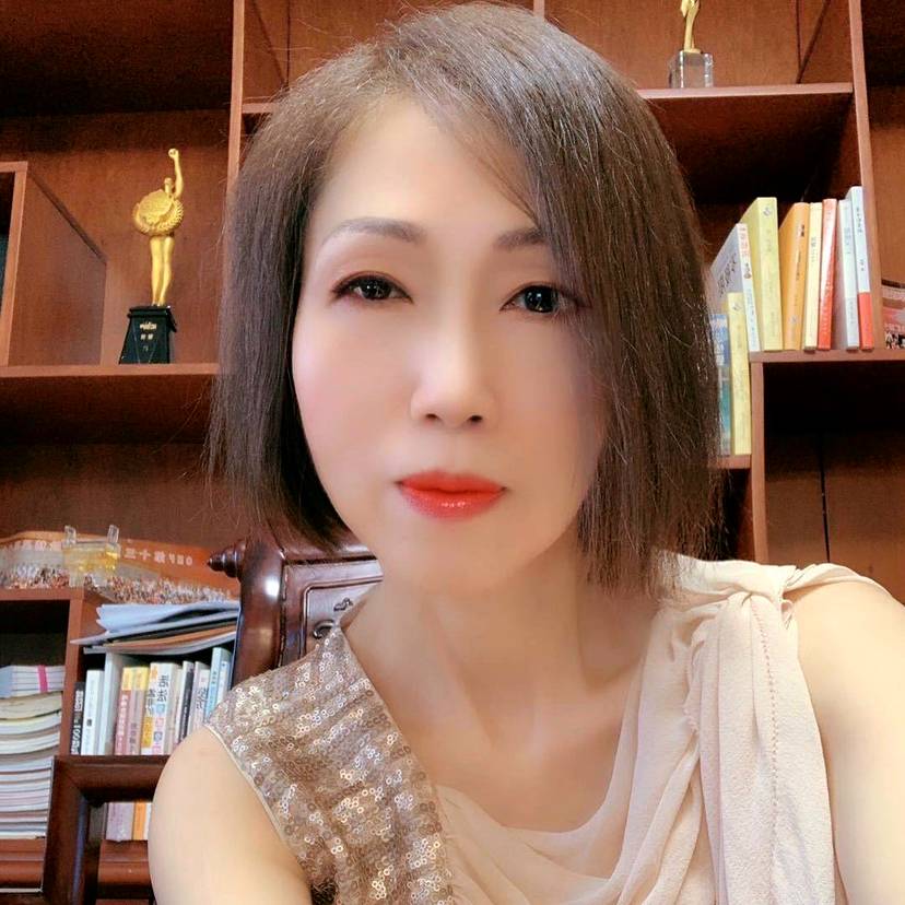 林晓琪的照片