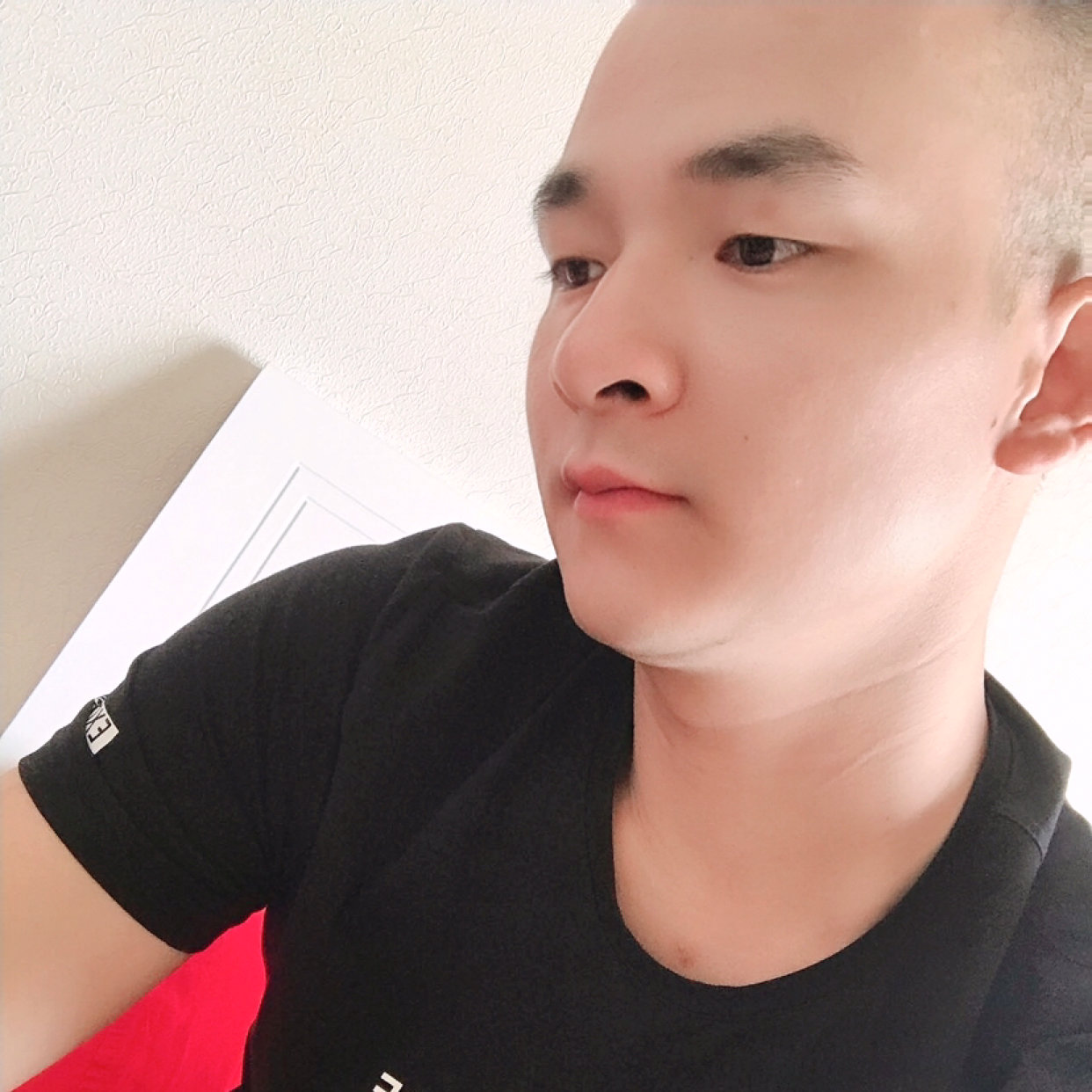 幽默笑戒指的照片