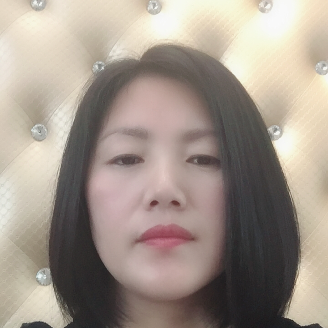 非尔的照片