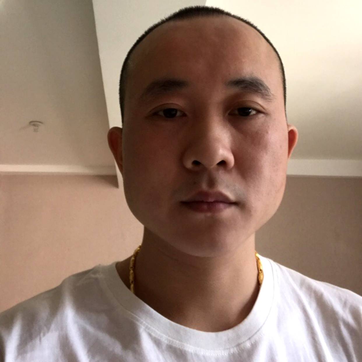 盼望相许踏实的照片
