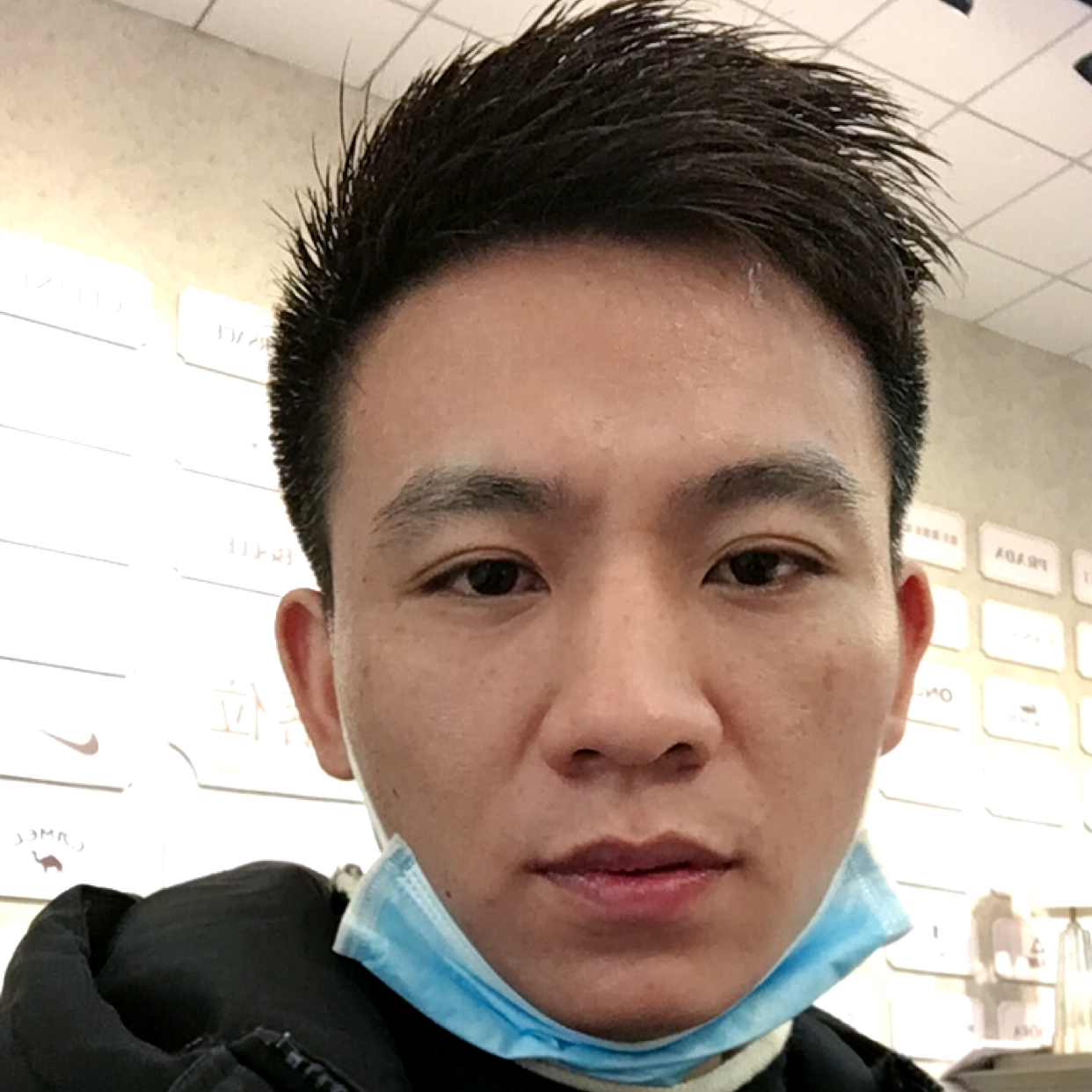 尚林、的照片