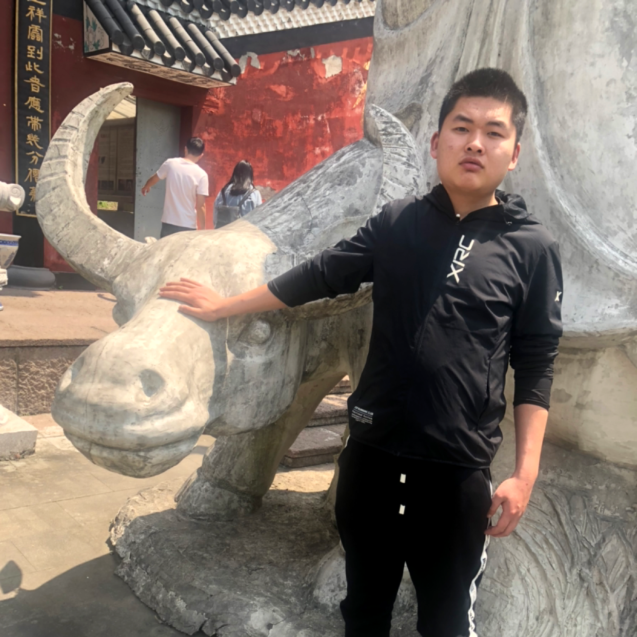 李腾飞00的照片
