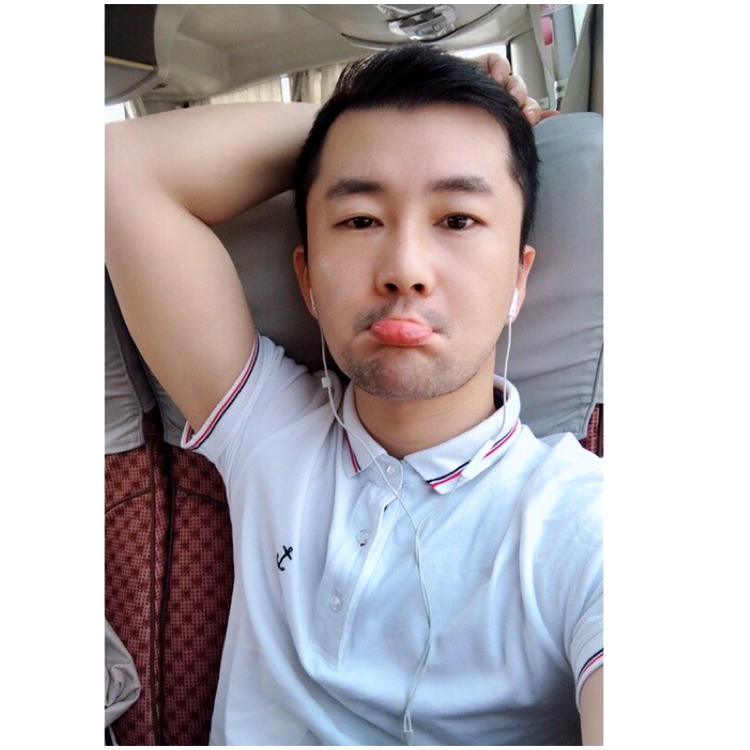 小甜瓜苦恋谦让的照片