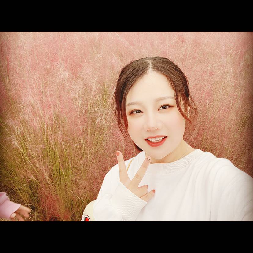 妮妮可爱一流的照片