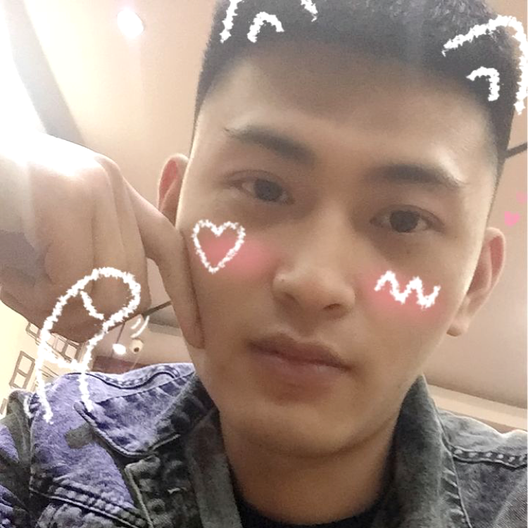 清秀等待小蜜蜂的照片
