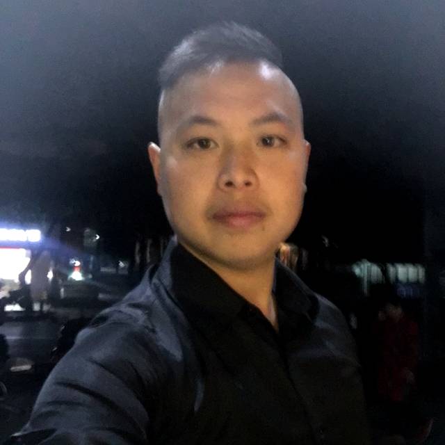 不安蹁跹酒窝的照片