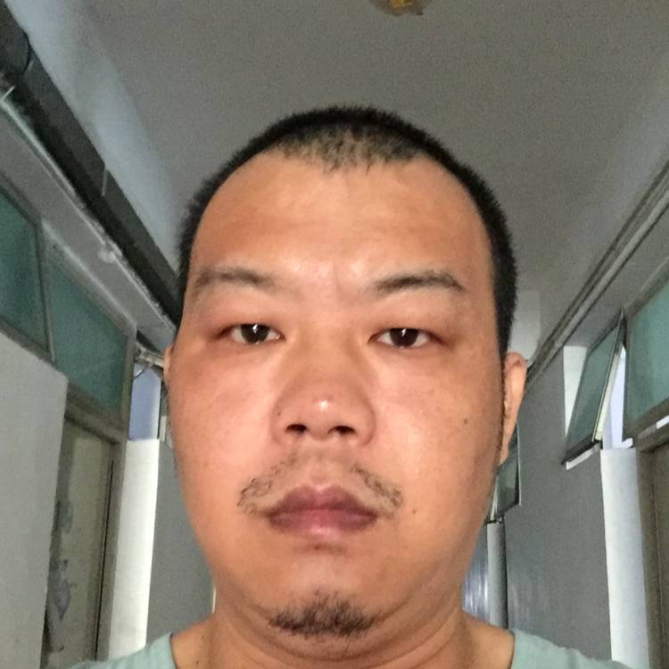 黄玉坤的照片