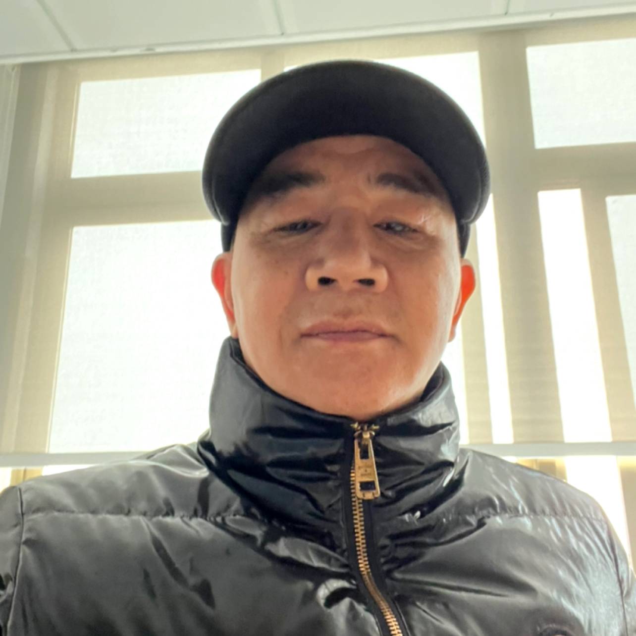 微笑的时候的照片