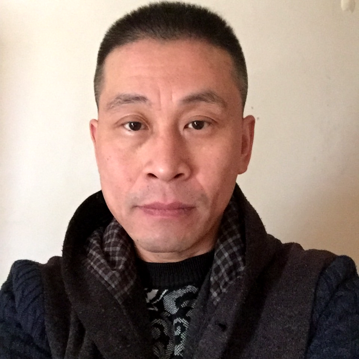 冷艳苦恋跳跳糖的照片