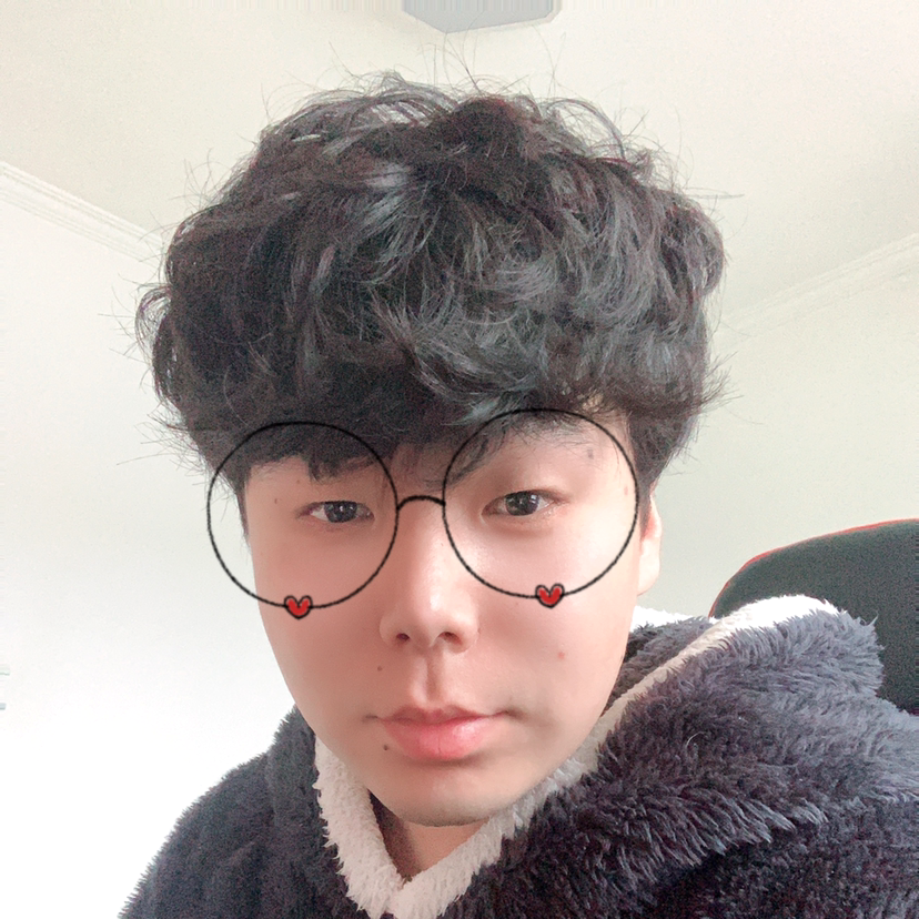 俏皮扯小熊猫的照片