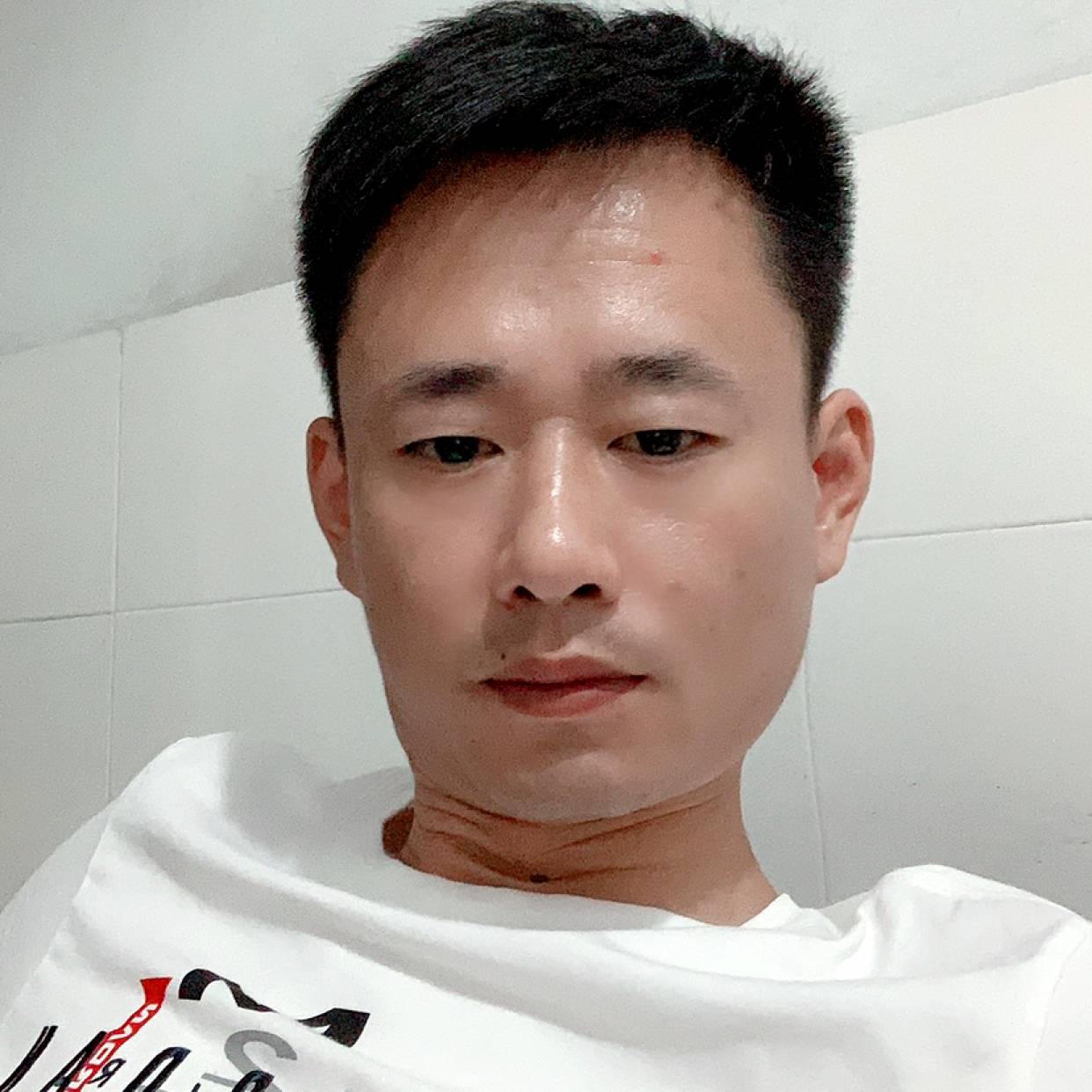 妹妹爱哥哥的照片
