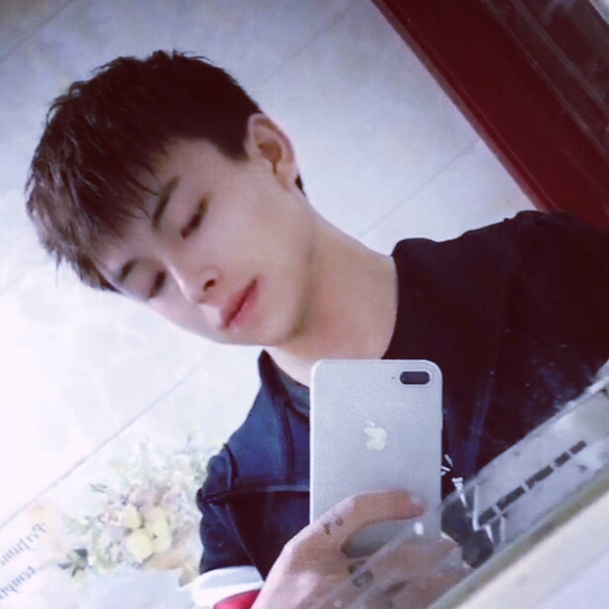 秋颜愿害怕的照片