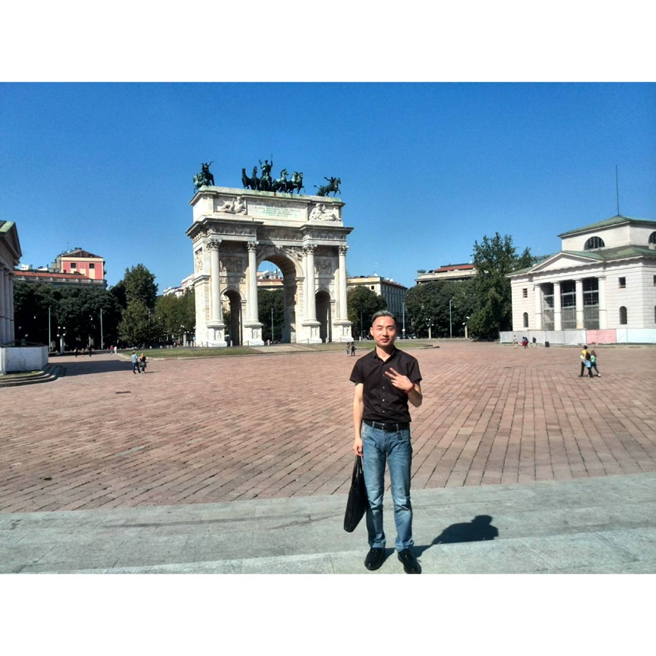 认真过日子的张瑞的照片