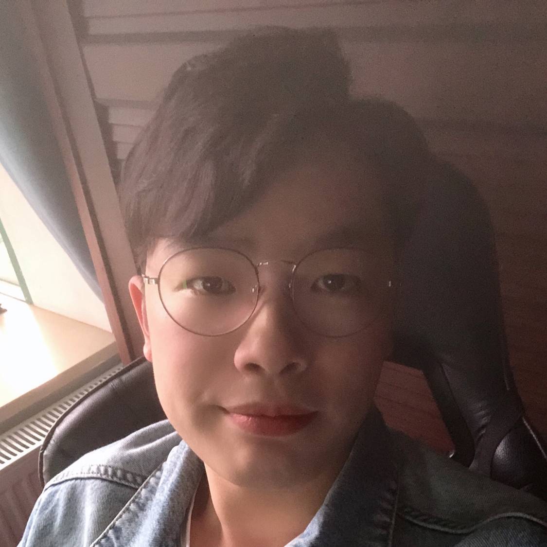 C_tW的照片