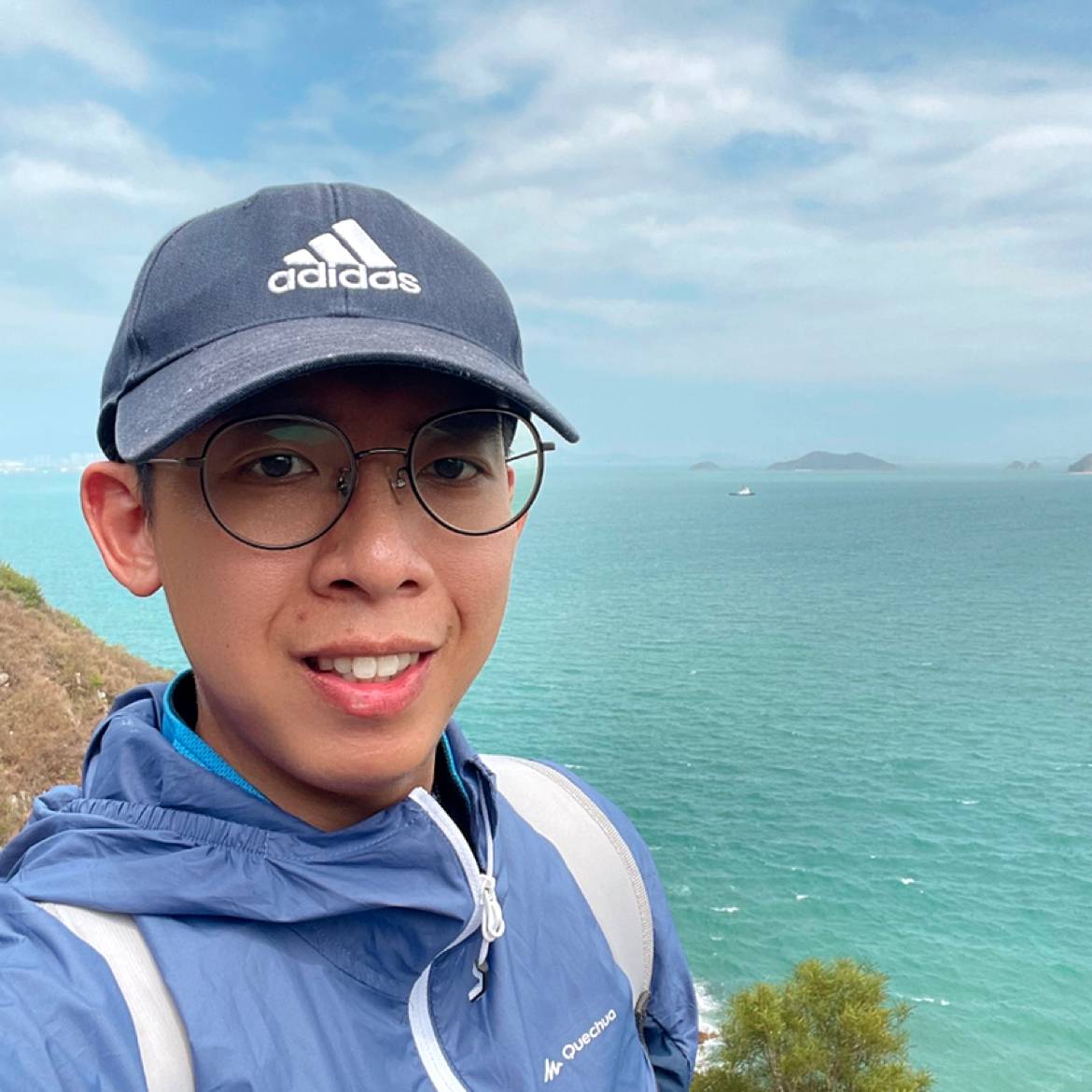 Chenhj的照片