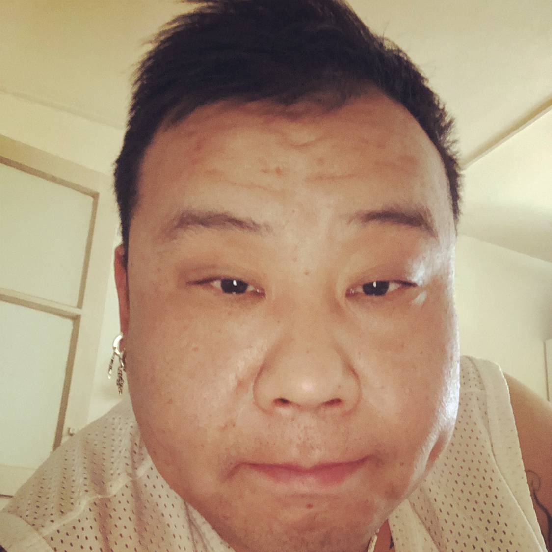 海狸吃点小海鲜的照片