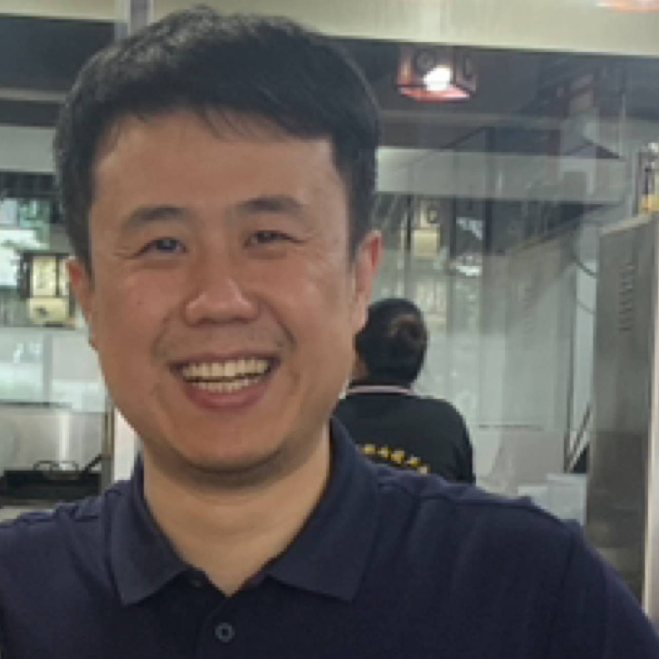 淡定的罐头的照片