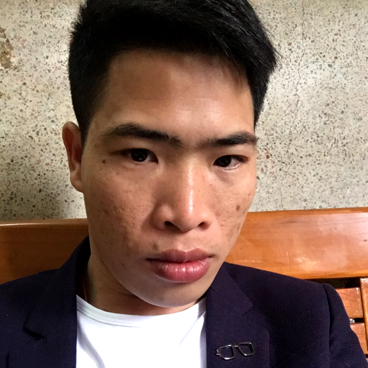 纯情向夏露的照片
