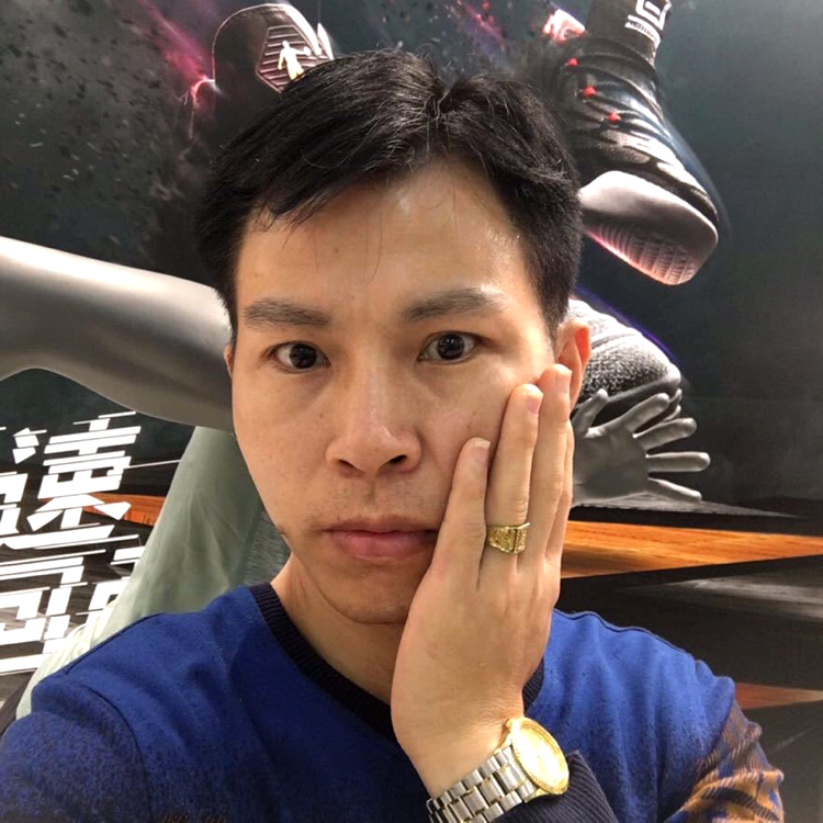 黄志活的照片