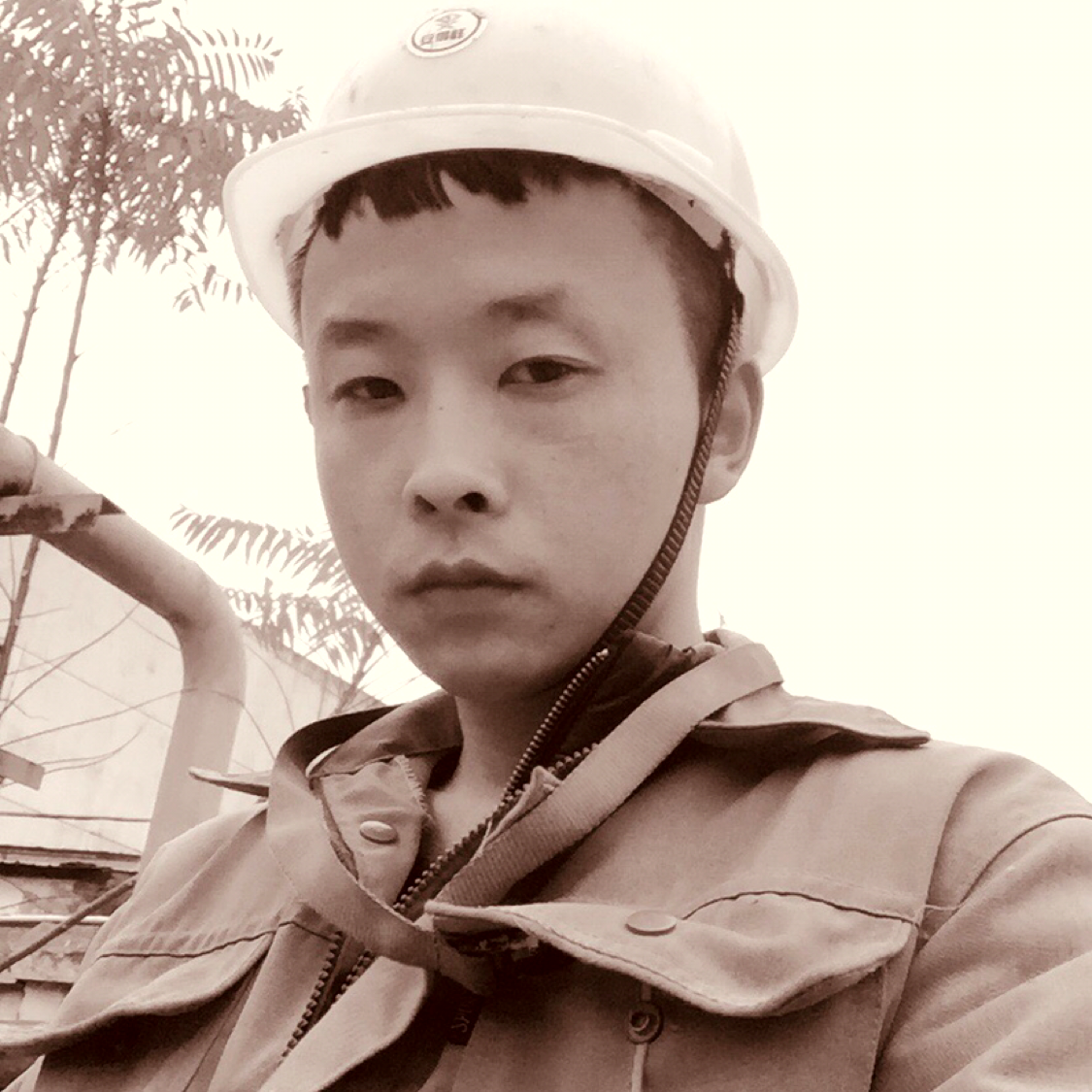 幸福踢大炮的照片