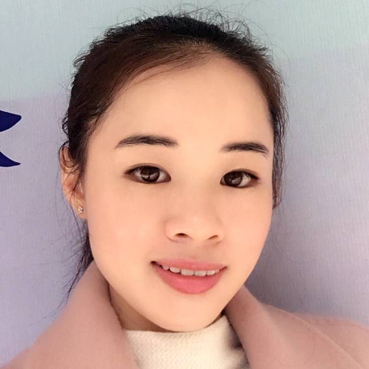彩色向冷眸的照片