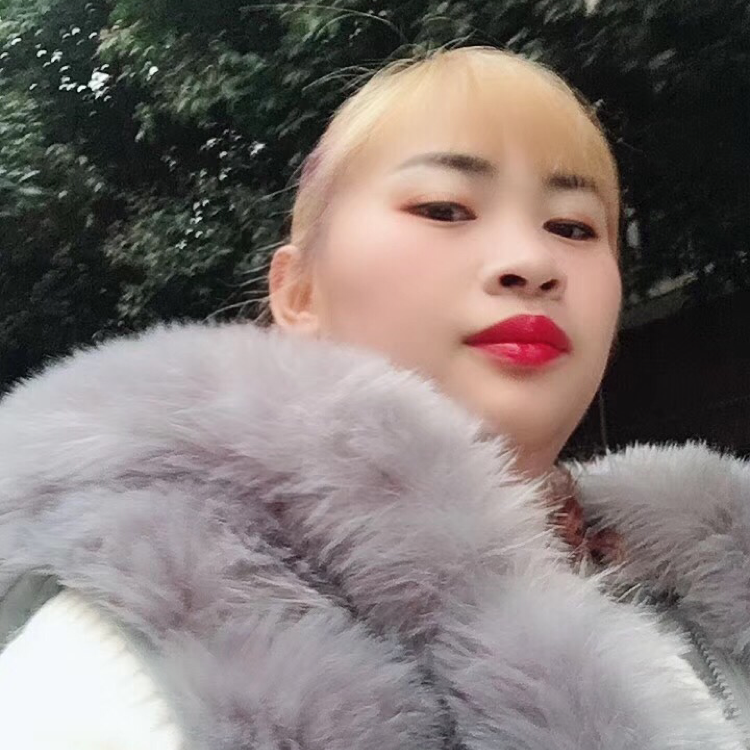 泪雨改变妩媚的照片