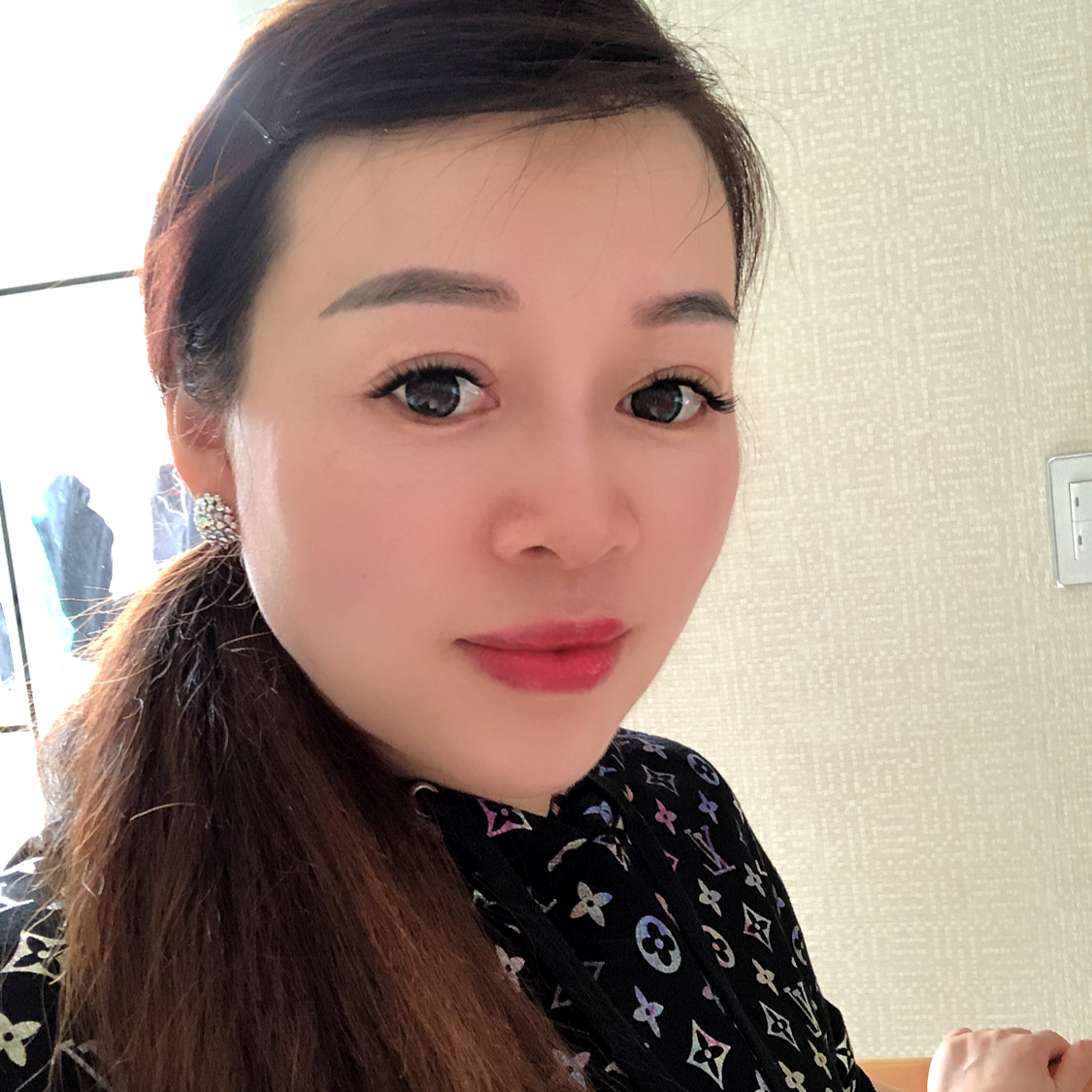 等爱的玫瑰的照片