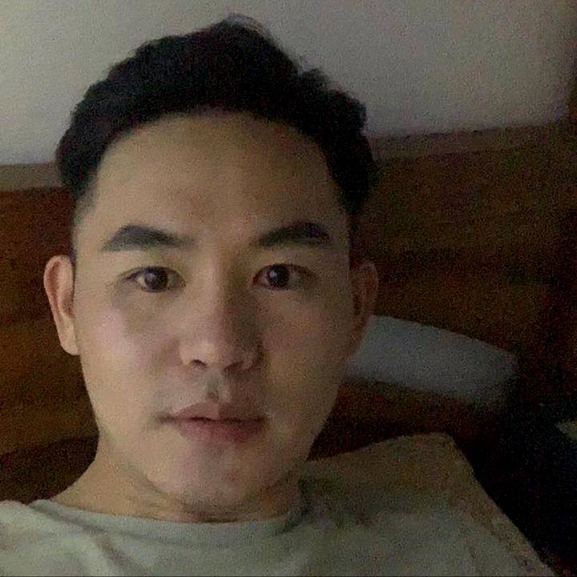 沧澜改变朴素的照片