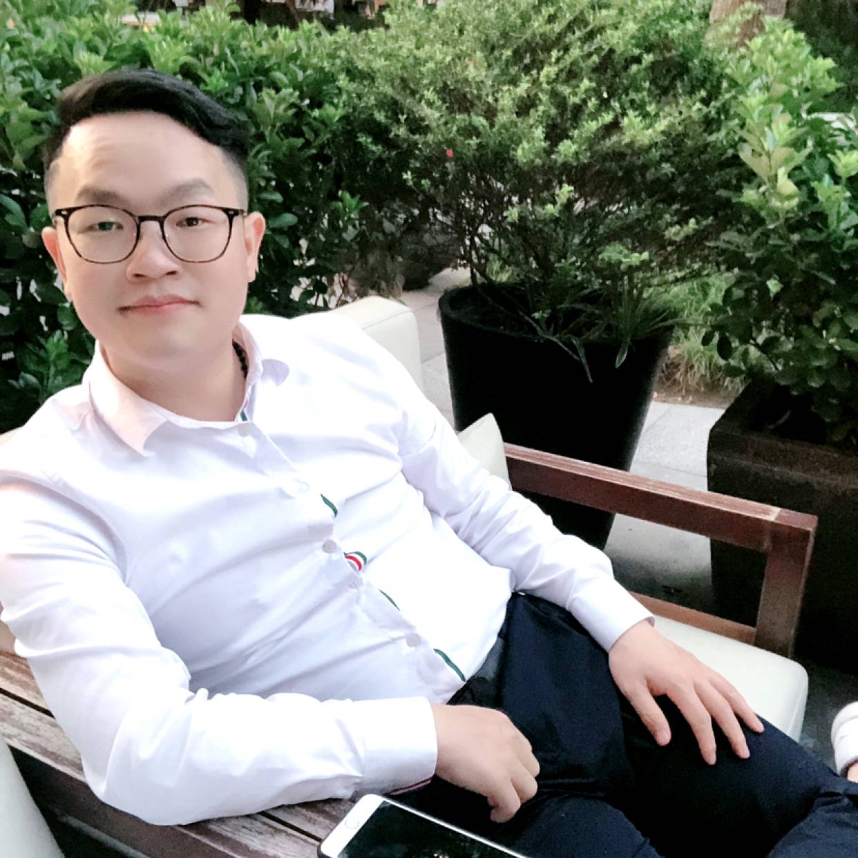 快乐等待蚂蚁的照片
