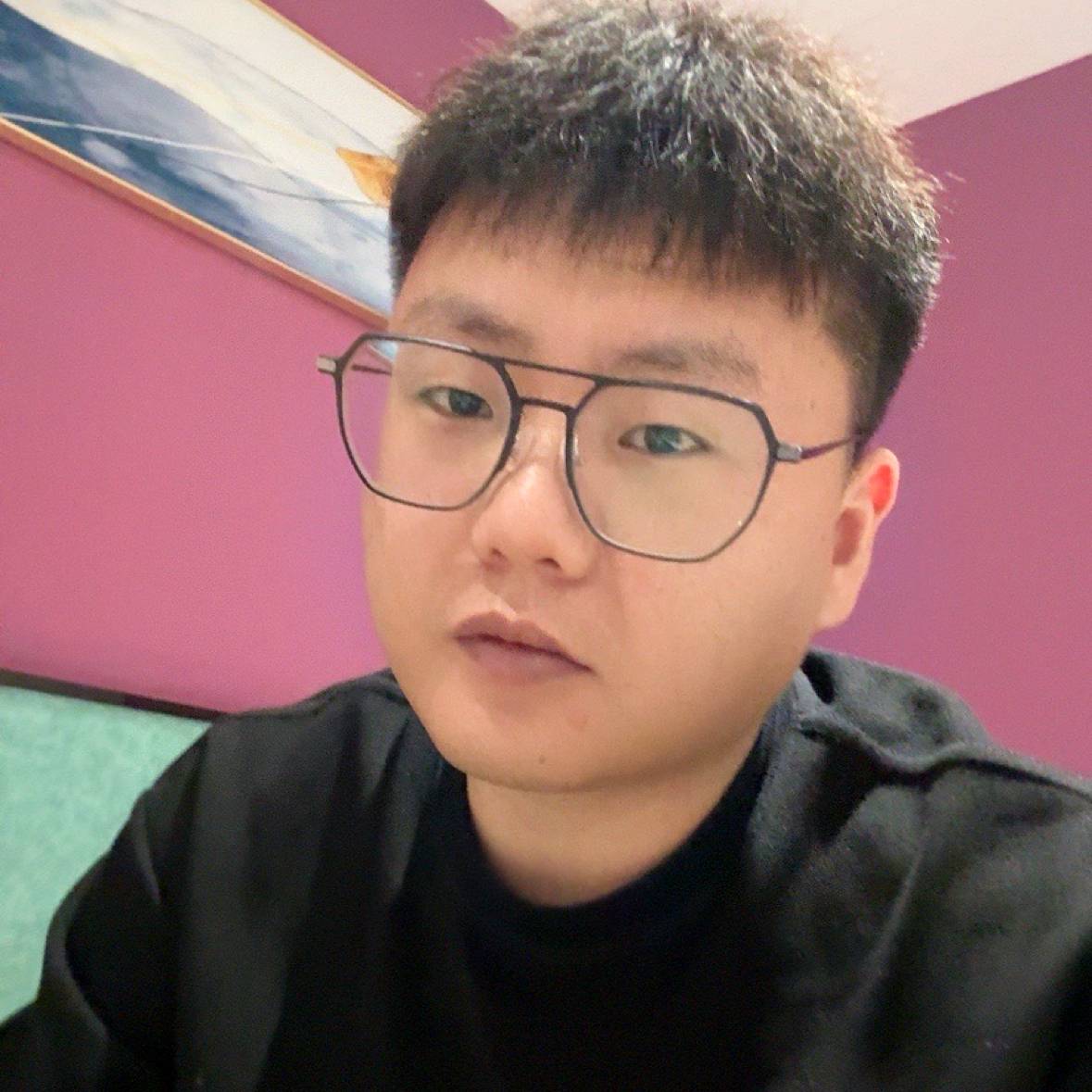 六月