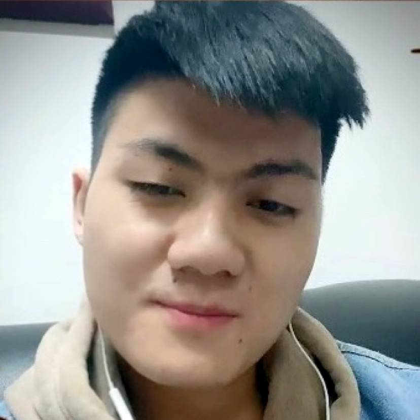绝恋陌上的照片