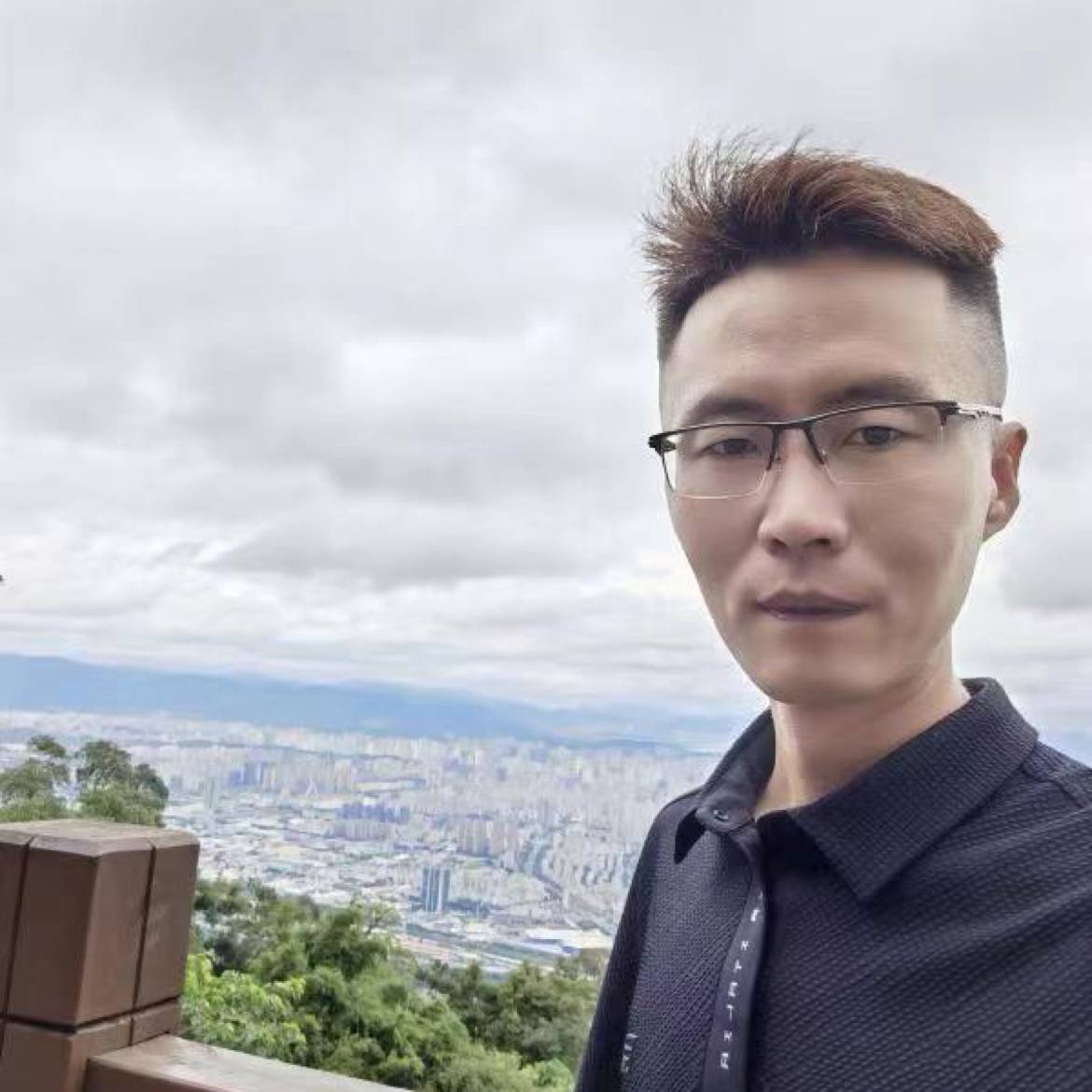 欣慰苦恋战斗机的照片