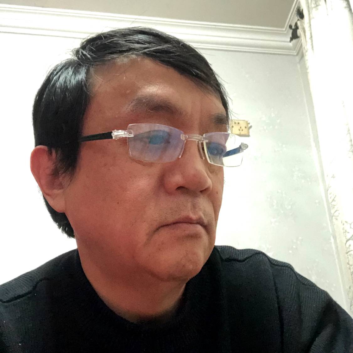 初雨有曾经的照片