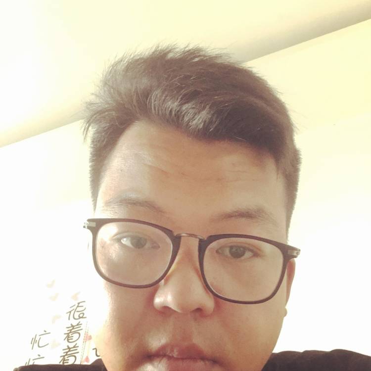 上官云止的照片