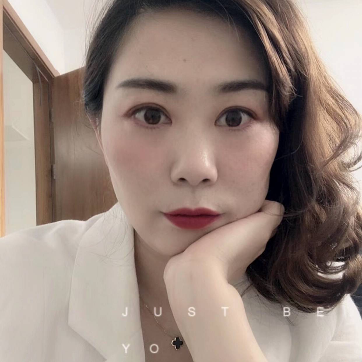 涟漪相许英俊的照片