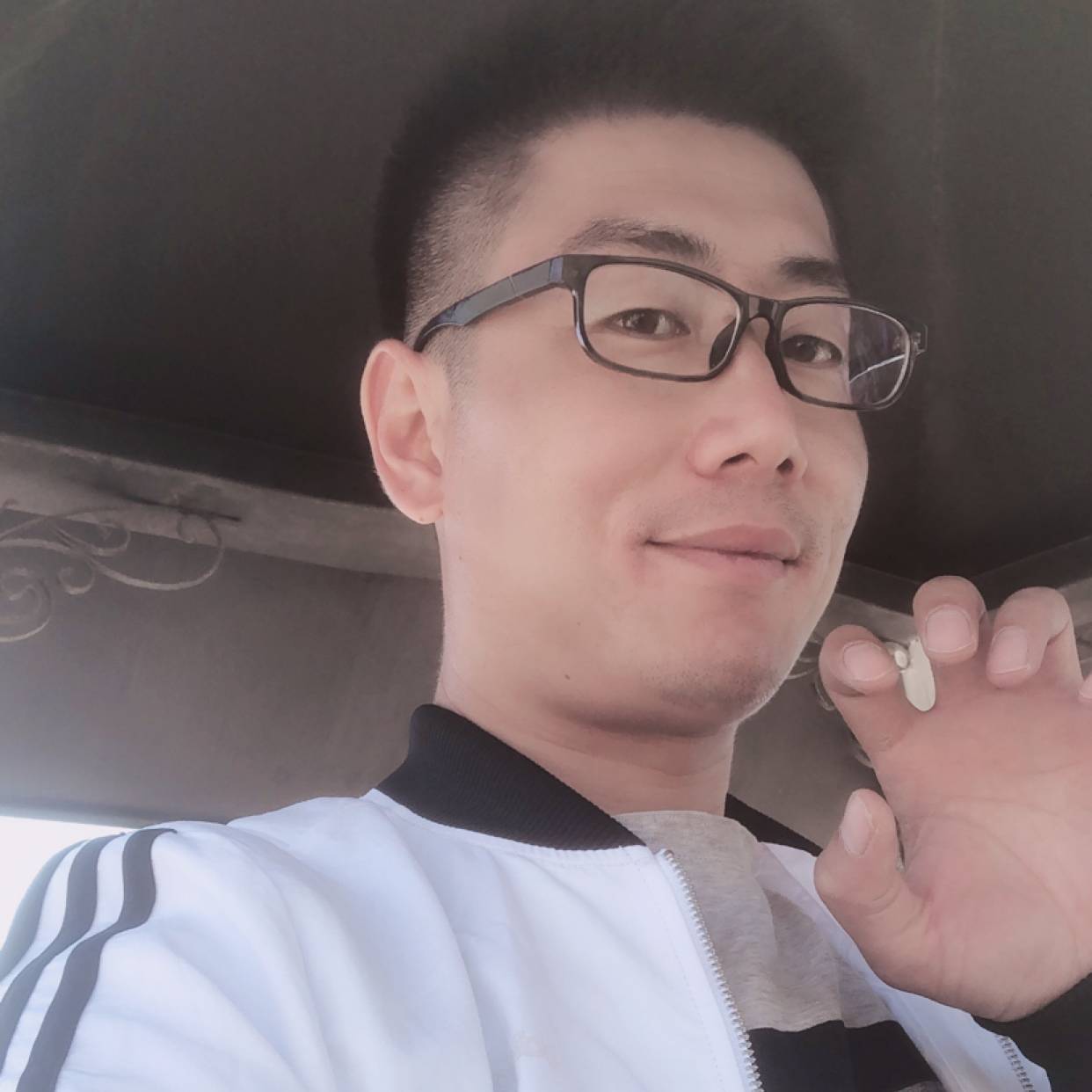 传奇王爵的照片