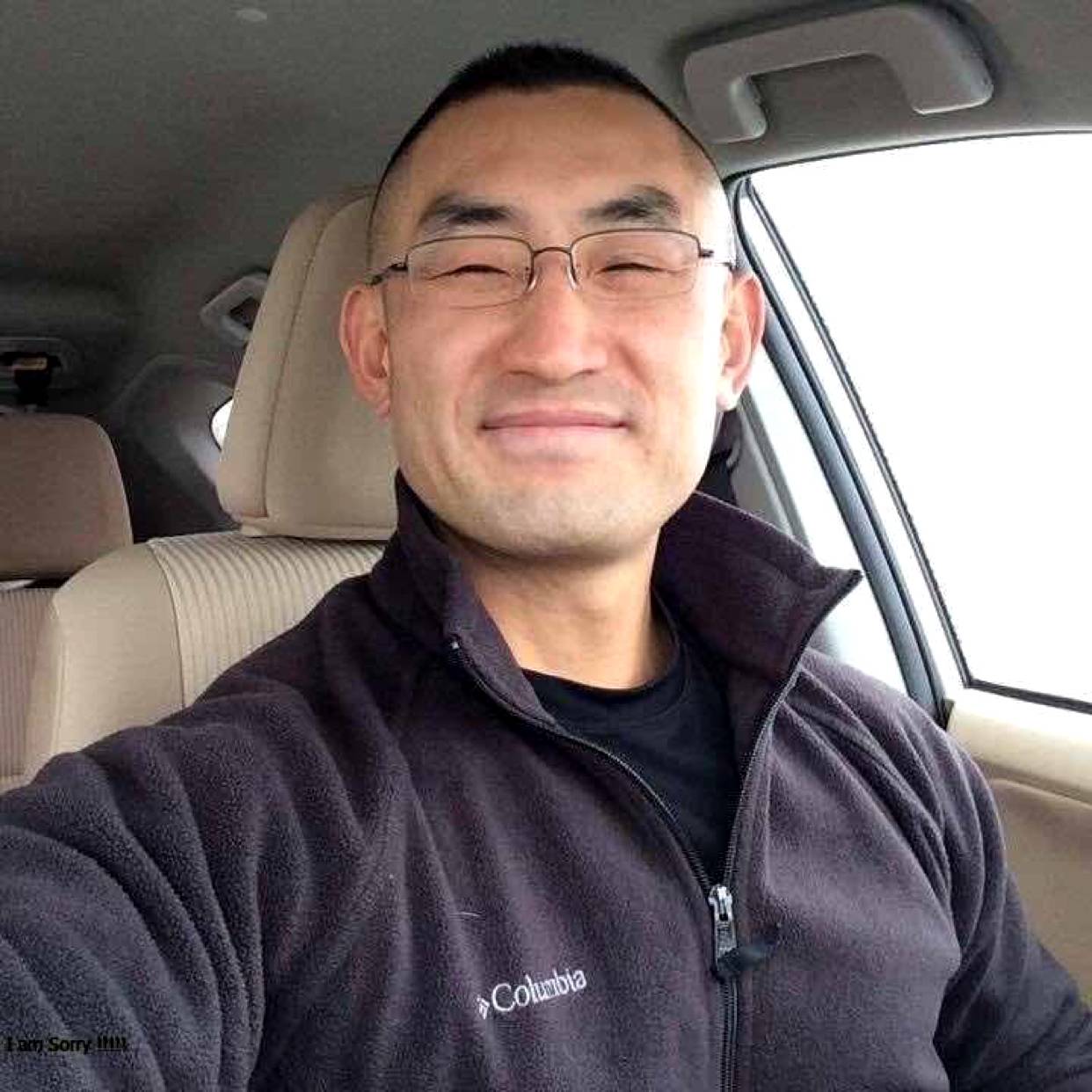 西装迎友好的照片