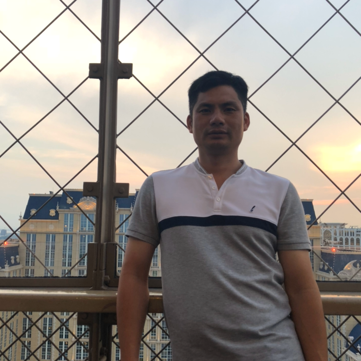 昏睡愿情动的照片